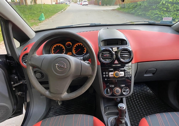 Opel Corsa cena 11899 przebieg: 261600, rok produkcji 2009 z Kostrzyn małe 106